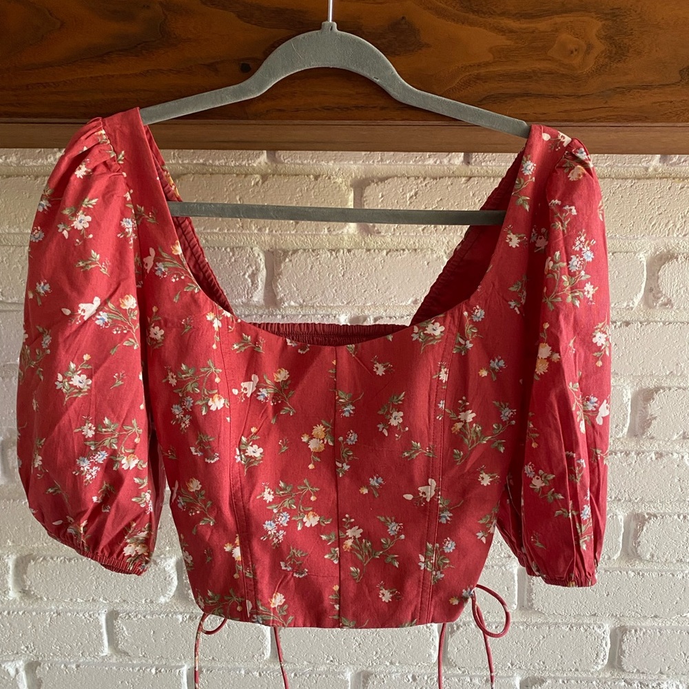 A&E Puff Sleeve and Tie Side Top NWT